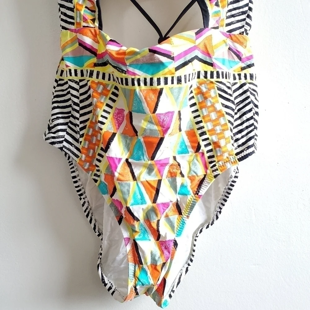 New Trina Turk Brasilia High Neck Swimsuit Size 10 / Large